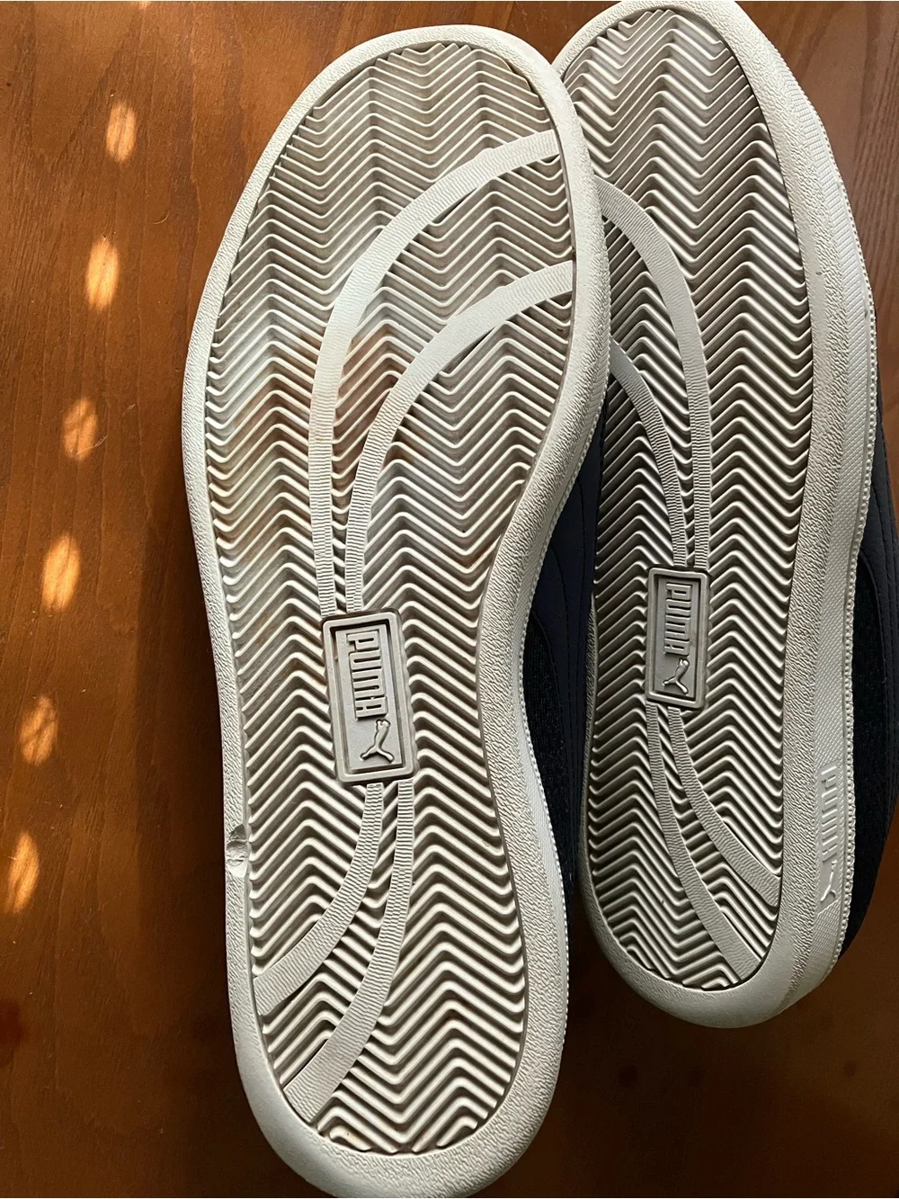 Puma Smash Knit C Women’s Sneakers Navy and White Low-Top Size 11